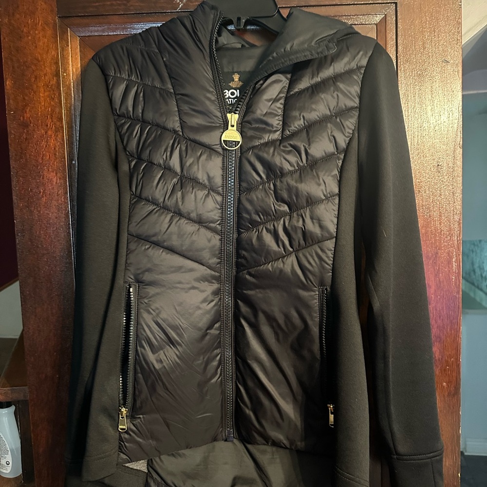 Barbour Black Quilted Hybrid Hooded Puffer Jacket